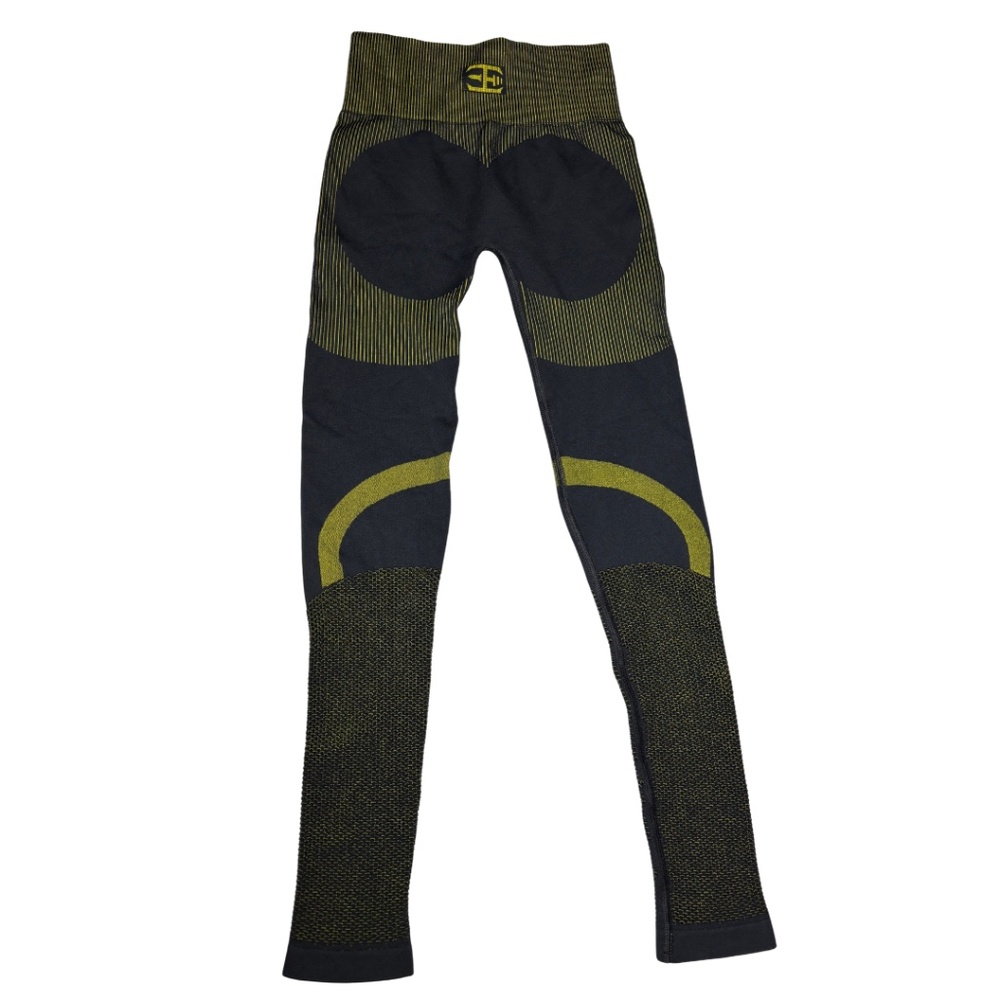 Engineered Life Activewear Set - Picture 7 of 8